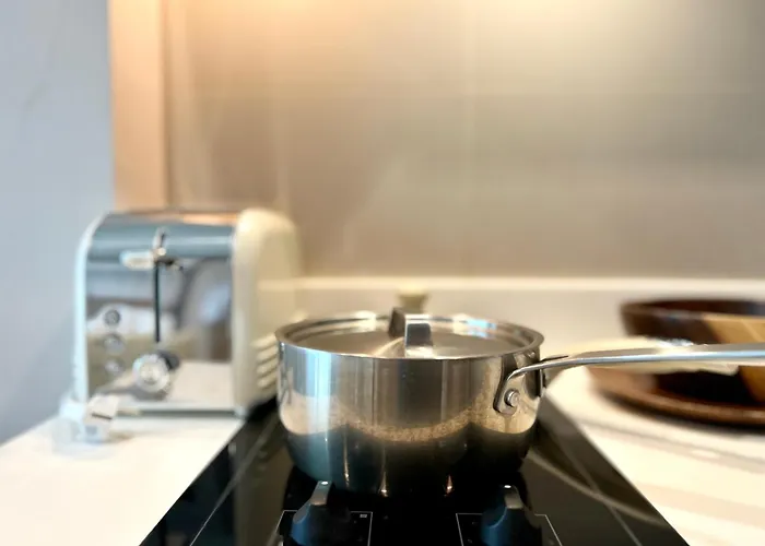 Lovely One Bedroom Sathorn Apartment