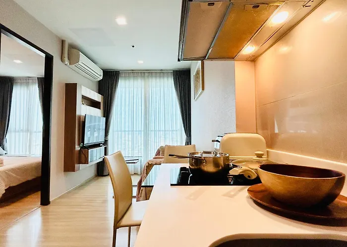 Lovely One Bedroom Sathorn Bangkok
